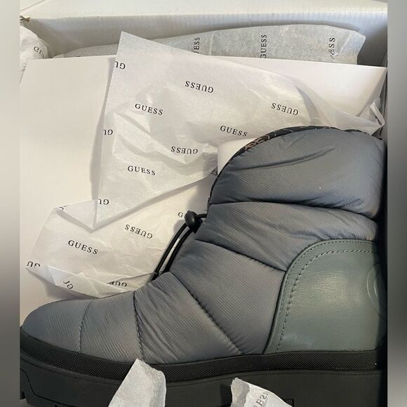 NWT Guess Women’s Leeda 2 Cold Weather Winter Snow Boots Gray Size 8.5 - Picture 4 of 9